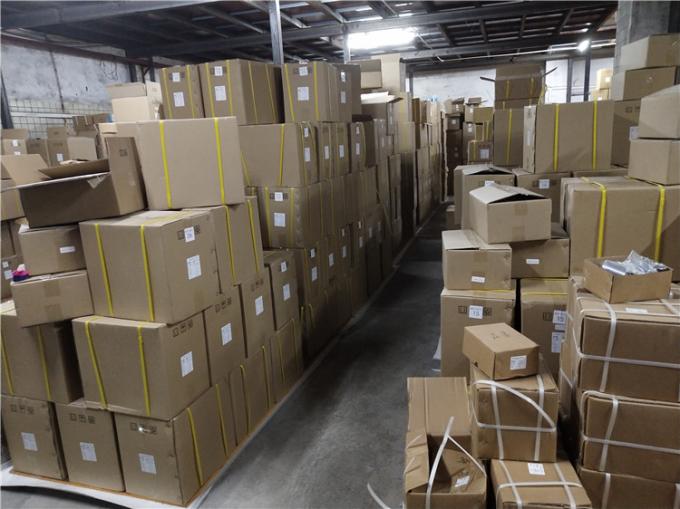 6D102 Puliera di tensione della cintura di condizionamento dell'aria per Komatsu PC200-7 PC200-6 5